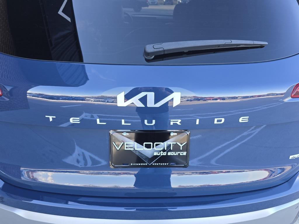 used 2023 Kia Telluride car, priced at $29,800