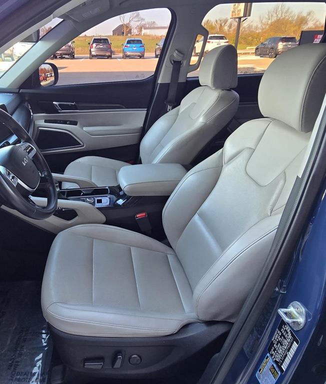 used 2023 Kia Telluride car, priced at $29,800