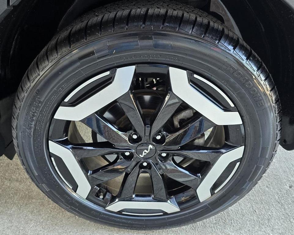 used 2023 Kia Telluride car, priced at $29,800