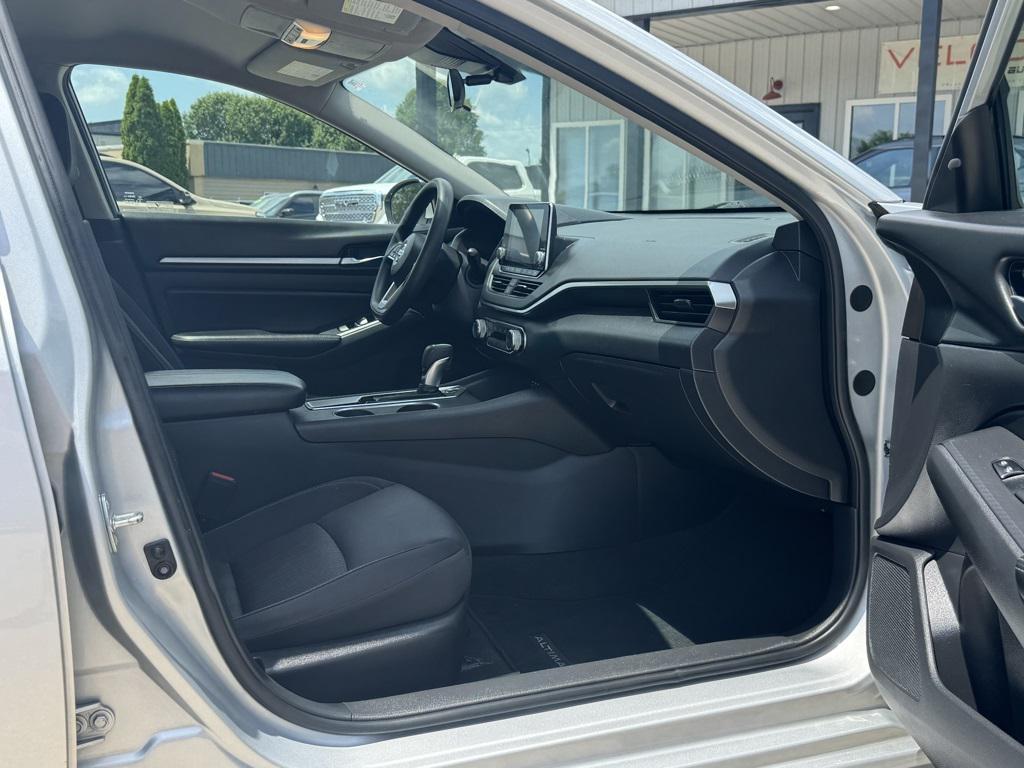 used 2022 Nissan Altima car, priced at $16,800