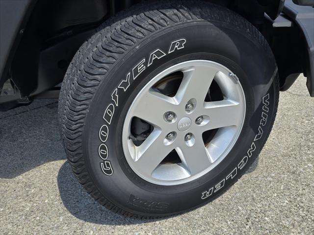 used 2016 Jeep Wrangler Unlimited car, priced at $18,800