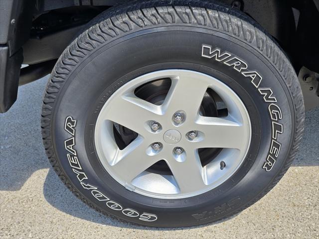 used 2016 Jeep Wrangler Unlimited car, priced at $18,800