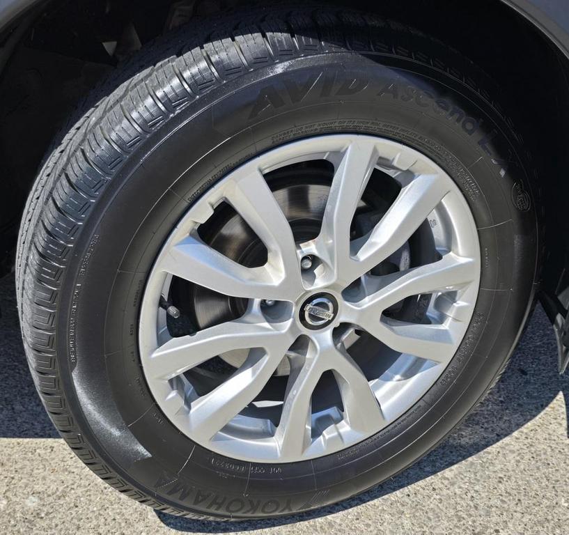 used 2017 Nissan Rogue car, priced at $9,800