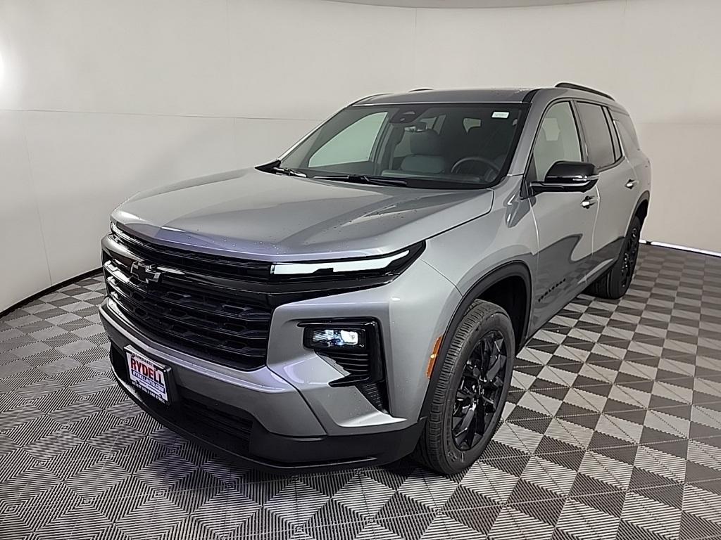 new 2025 Chevrolet Traverse car, priced at $46,005