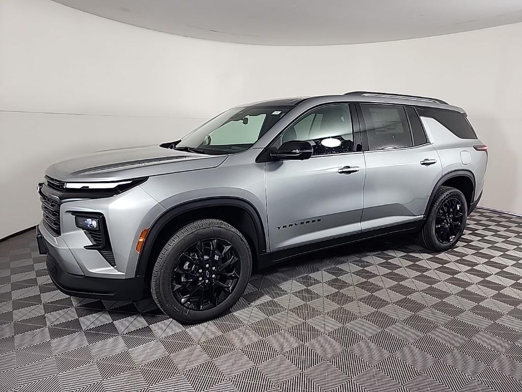 new 2025 Chevrolet Traverse car, priced at $46,005