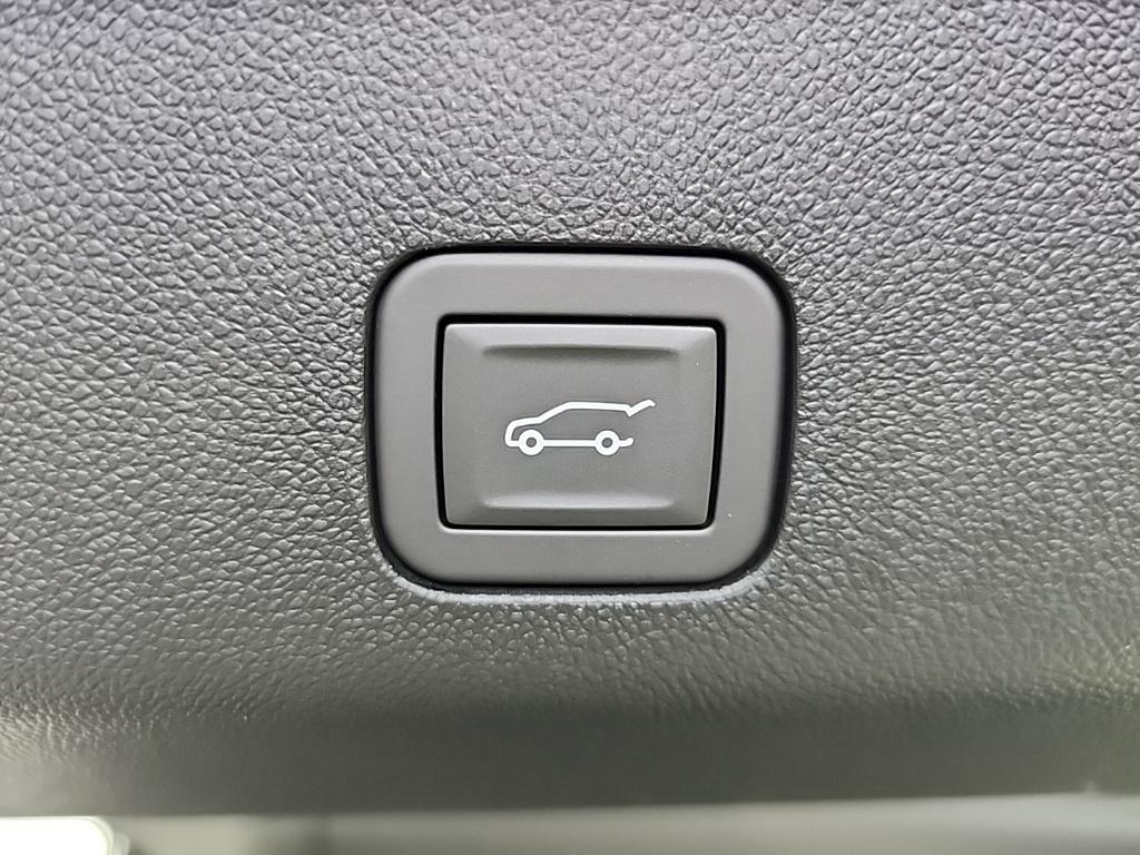 new 2025 Chevrolet Suburban car, priced at $92,441