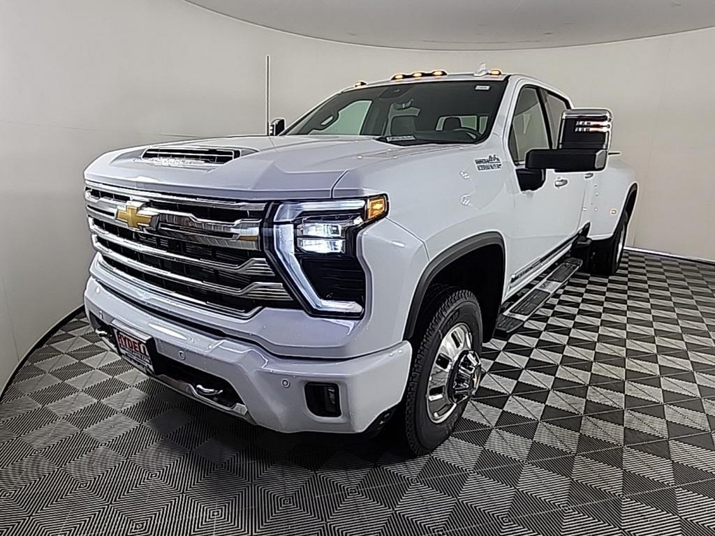 new 2026 Chevrolet Silverado 3500 car, priced at $88,899