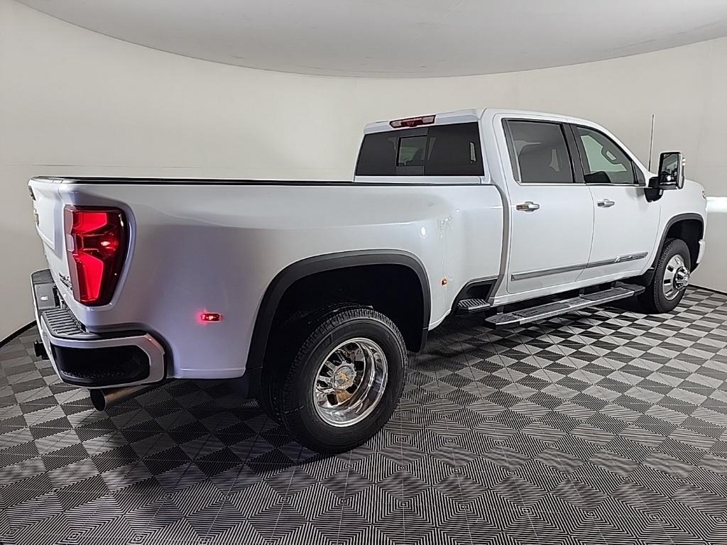 new 2026 Chevrolet Silverado 3500 car, priced at $88,899
