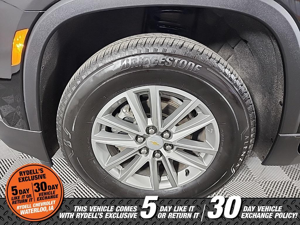used 2023 Chevrolet Traverse car, priced at $33,442