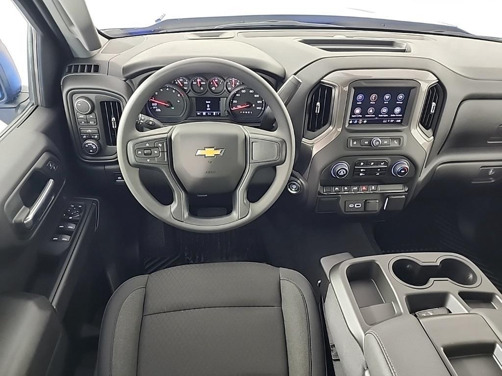 new 2025 Chevrolet Silverado 1500 car, priced at $42,060