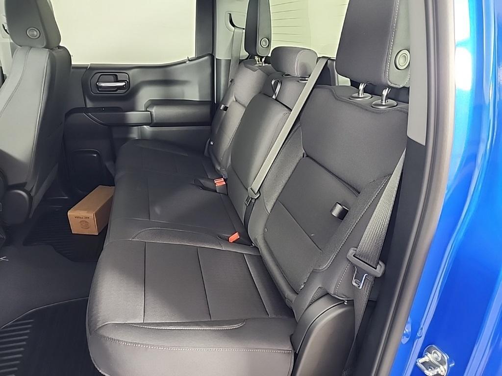 new 2025 Chevrolet Silverado 1500 car, priced at $42,060
