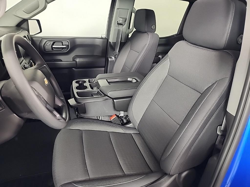 new 2025 Chevrolet Silverado 1500 car, priced at $42,060