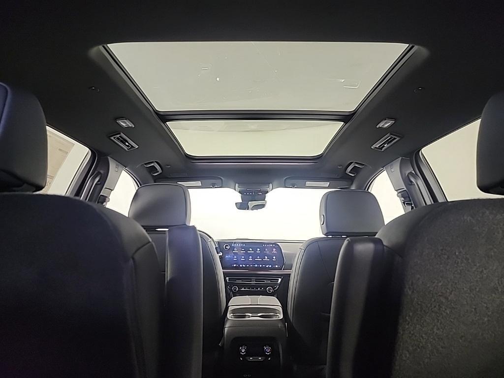 new 2026 Chevrolet Traverse car, priced at $62,814