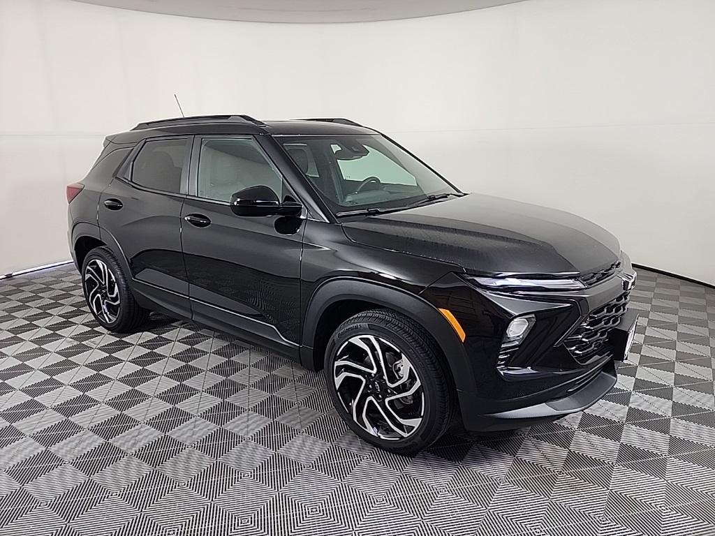 new 2025 Chevrolet TrailBlazer car, priced at $33,635
