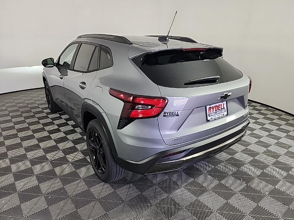 new 2025 Chevrolet Trax car, priced at $26,156