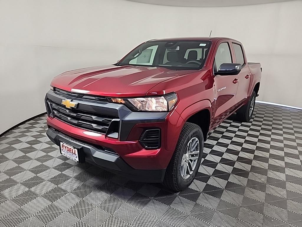 new 2025 Chevrolet Colorado car, priced at $39,129
