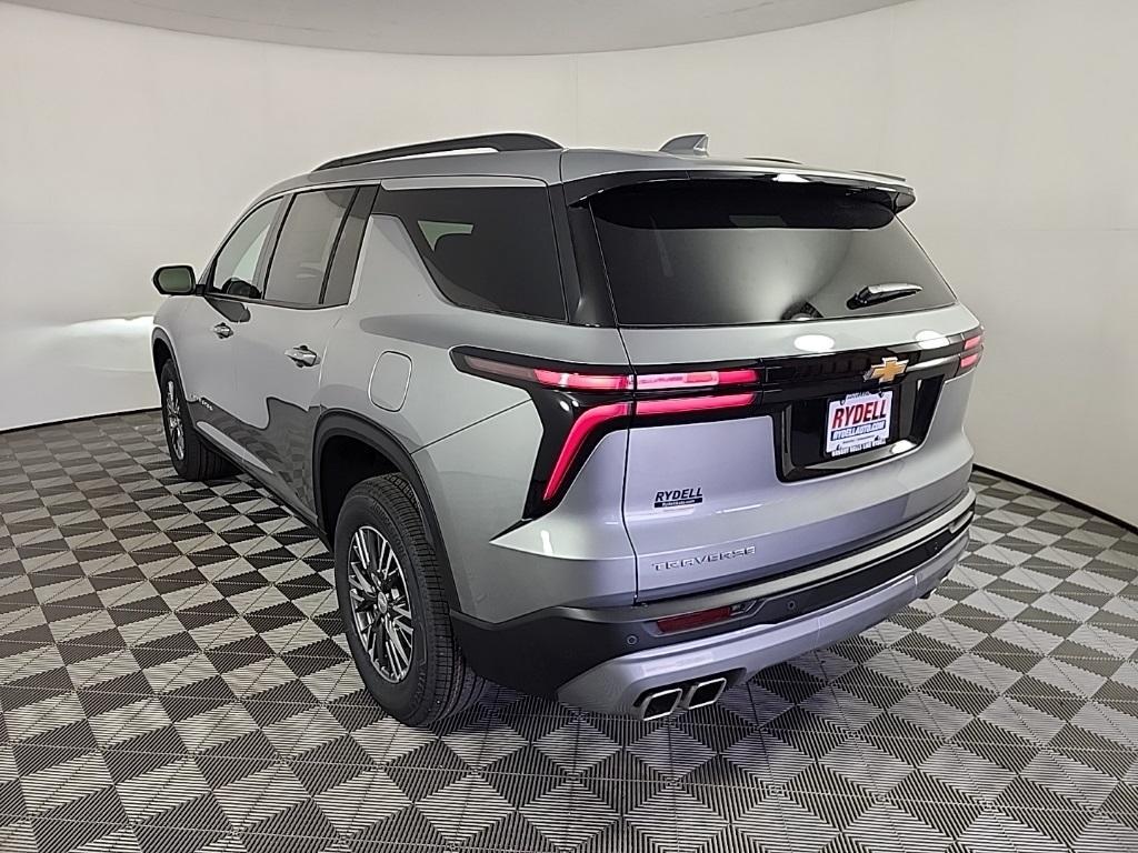 new 2025 Chevrolet Traverse car, priced at $40,195
