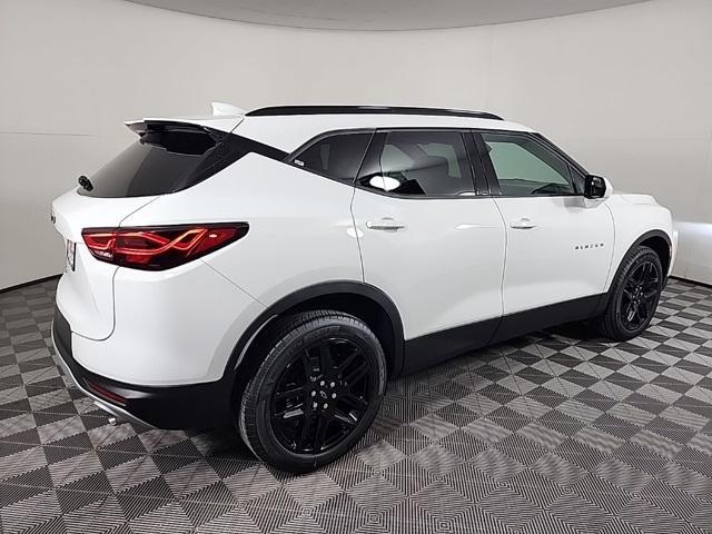 new 2025 Chevrolet Blazer car, priced at $39,687