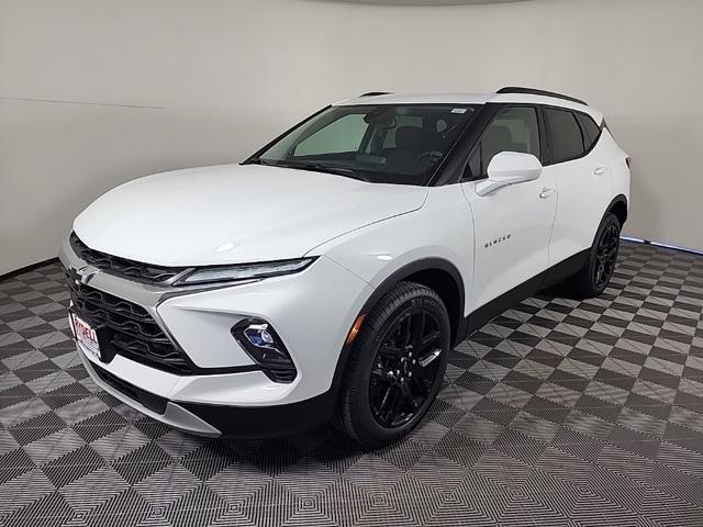 new 2025 Chevrolet Blazer car, priced at $39,687