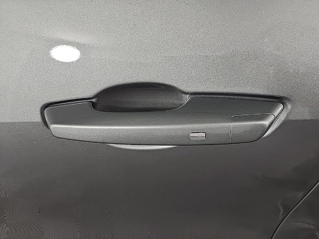 new 2026 Chevrolet Traverse car, priced at $47,944