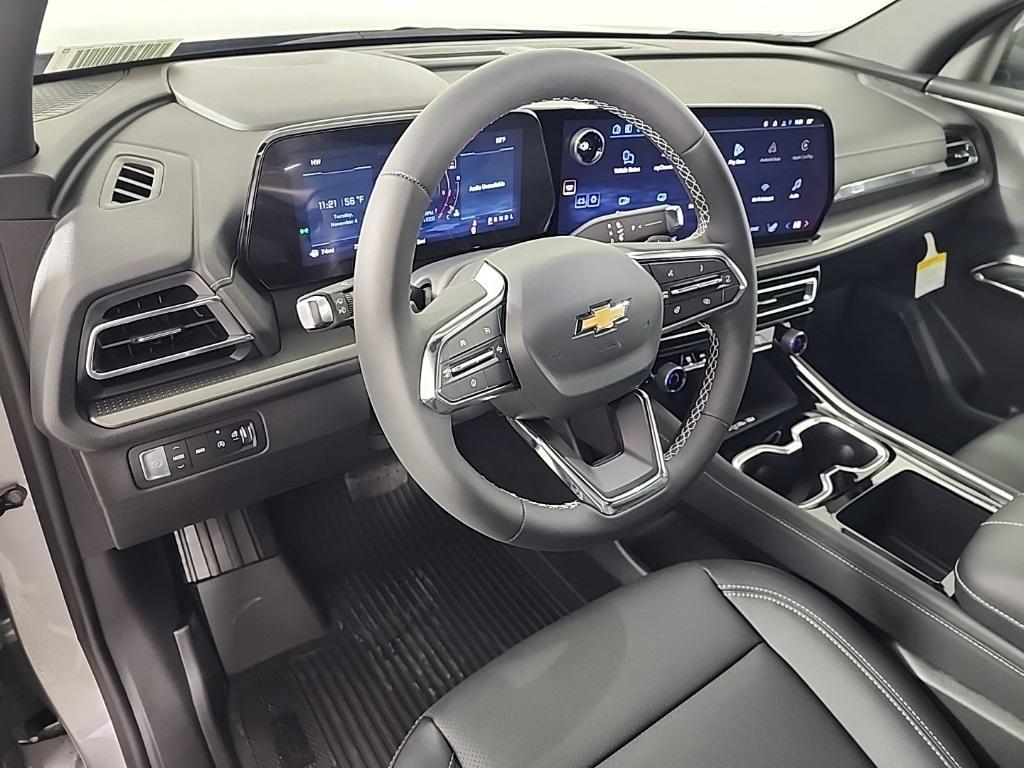 new 2026 Chevrolet Traverse car, priced at $47,944