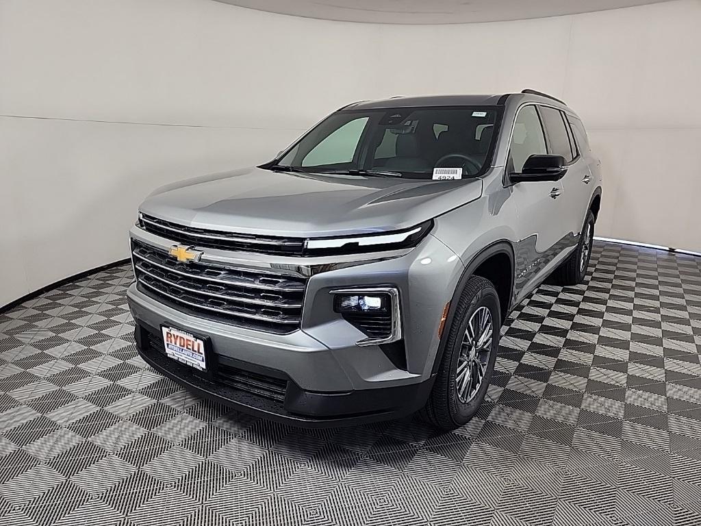 new 2026 Chevrolet Traverse car, priced at $47,944