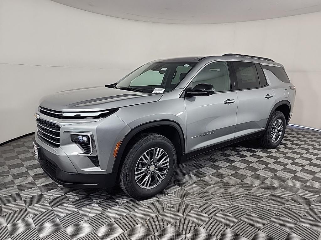 new 2026 Chevrolet Traverse car, priced at $47,944