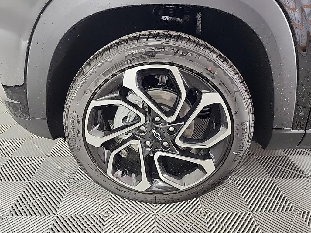 new 2026 Chevrolet Trax car, priced at $27,727