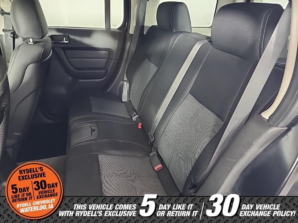 used 2009 Hummer H3 car, priced at $11,991