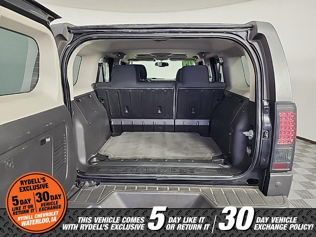 used 2009 Hummer H3 car, priced at $11,991