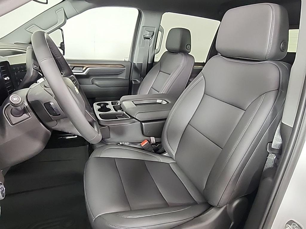 new 2025 Chevrolet Silverado 2500 car, priced at $70,619
