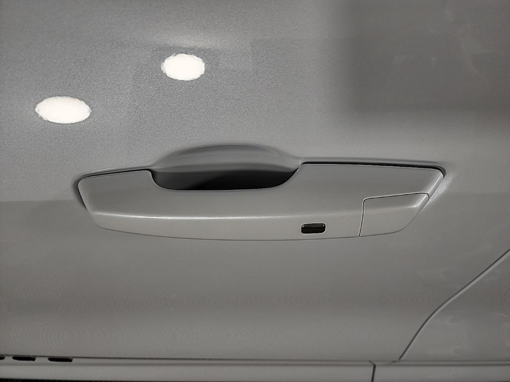 new 2026 Chevrolet Traverse car, priced at $55,539