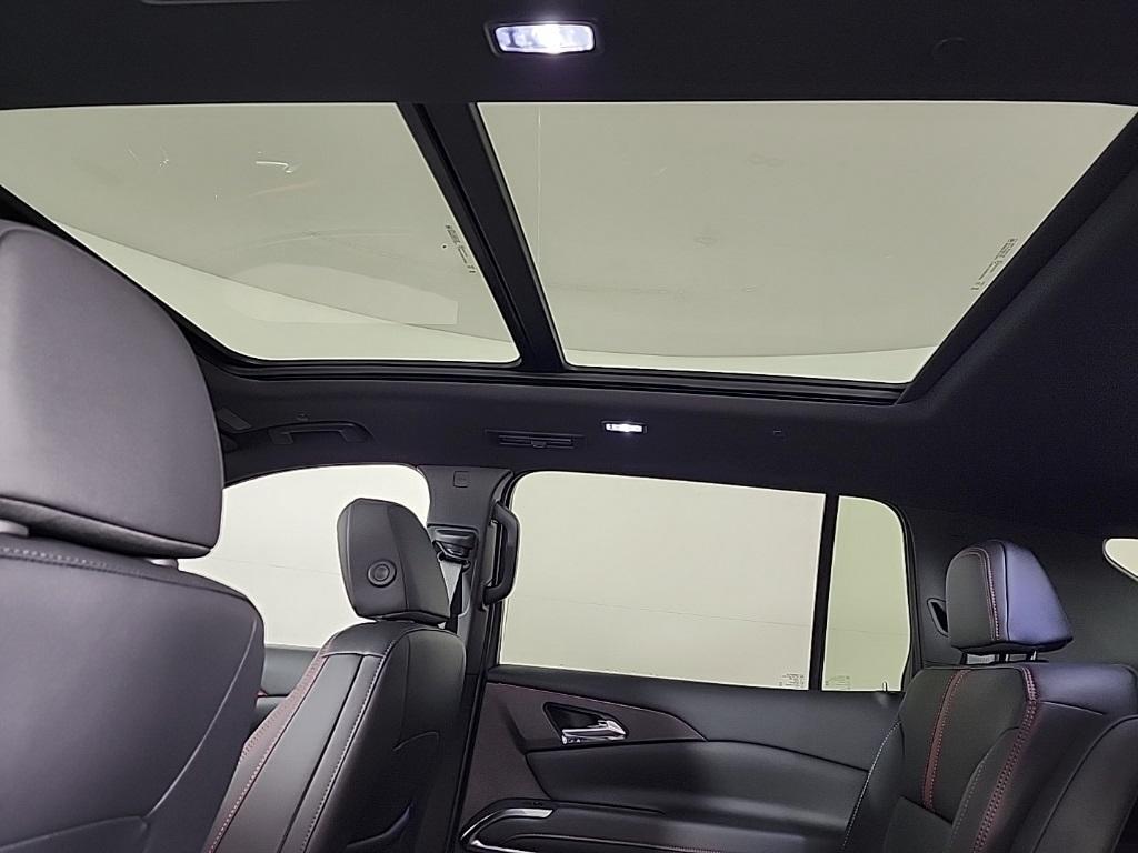 new 2026 Chevrolet Traverse car, priced at $61,819