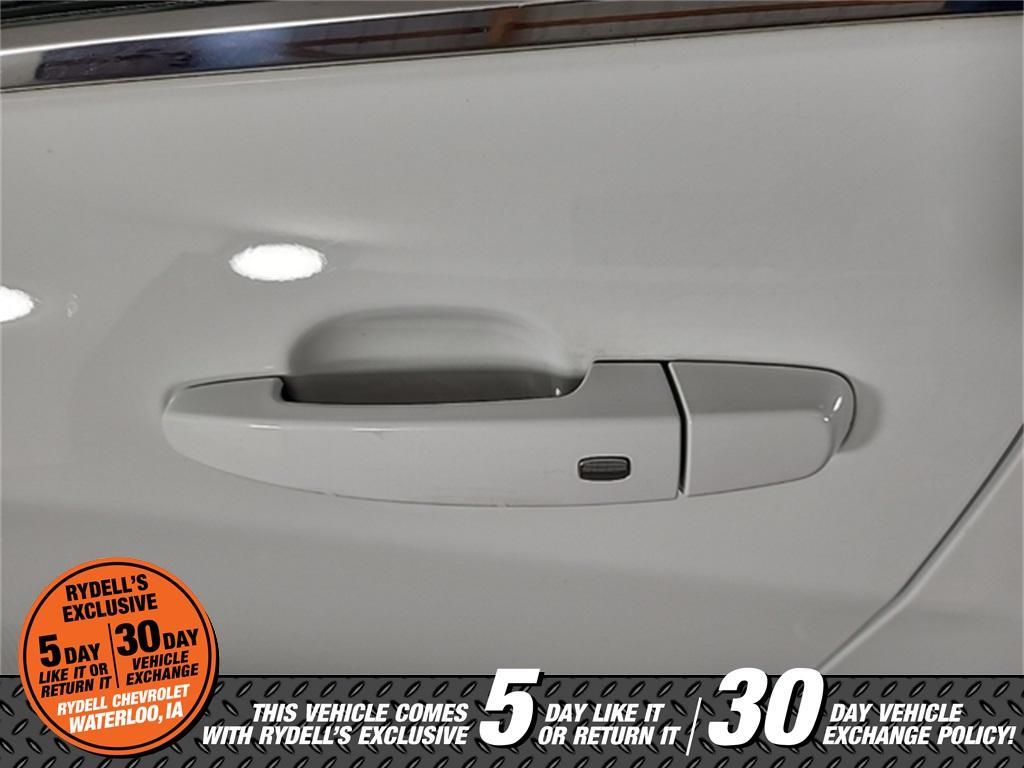 used 2022 Chevrolet Equinox car, priced at $24,991
