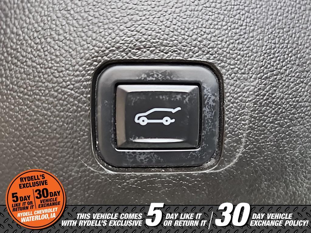 used 2020 Chevrolet Traverse car, priced at $19,991