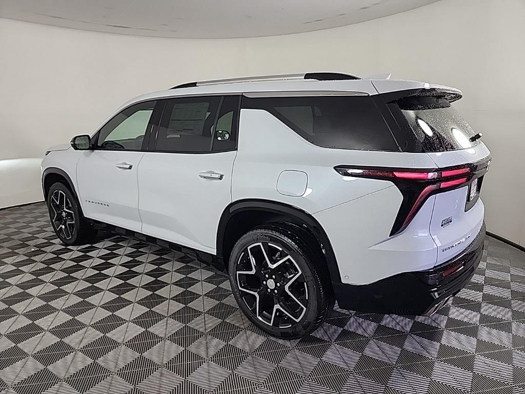 new 2026 Chevrolet Traverse car, priced at $60,415