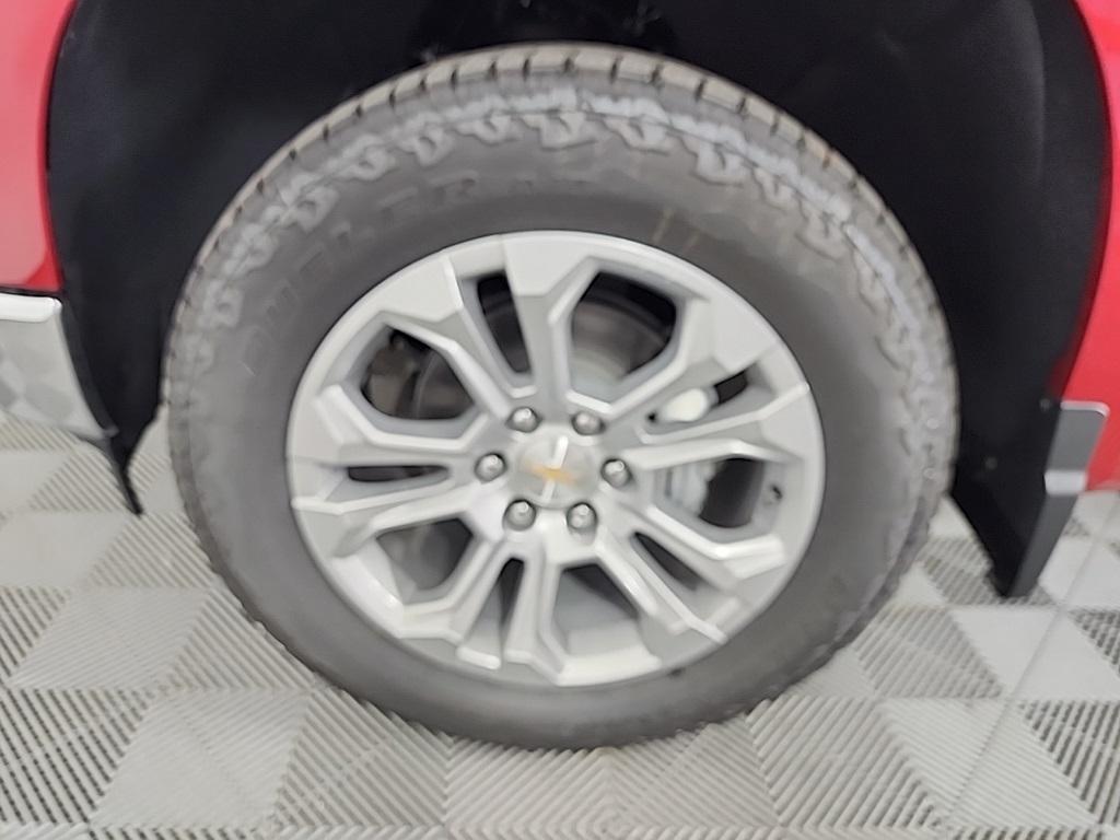 new 2025 Chevrolet Silverado 1500 car, priced at $61,956