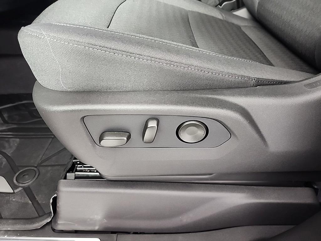 new 2026 Chevrolet Silverado 1500 car, priced at $48,104