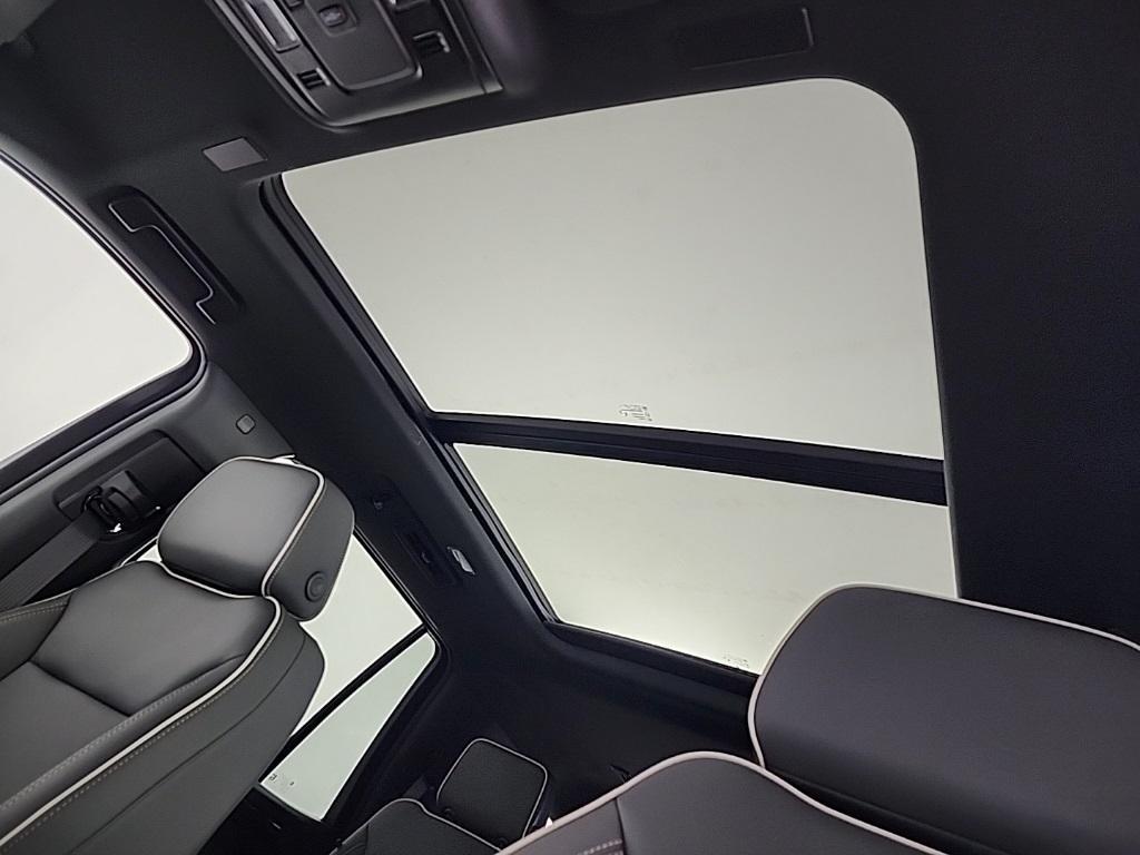 new 2025 Chevrolet Tahoe car, priced at $79,899