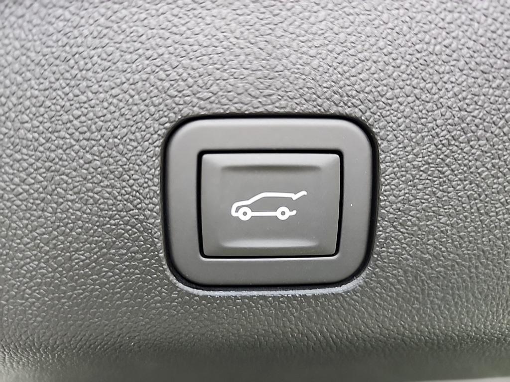 new 2025 Chevrolet Tahoe car, priced at $79,899