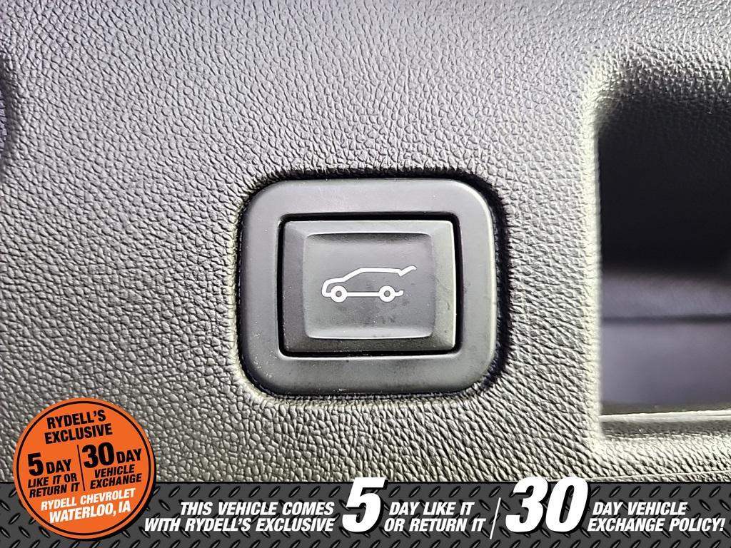 used 2022 Chevrolet Equinox car, priced at $26,991
