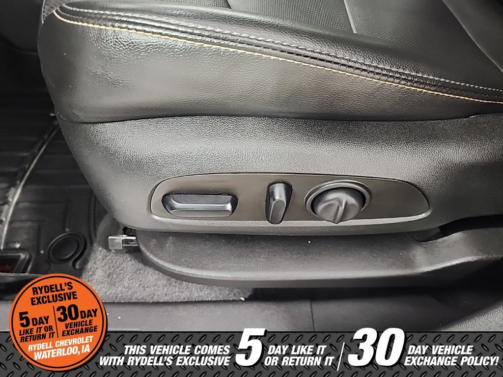 used 2022 Chevrolet Equinox car, priced at $26,991