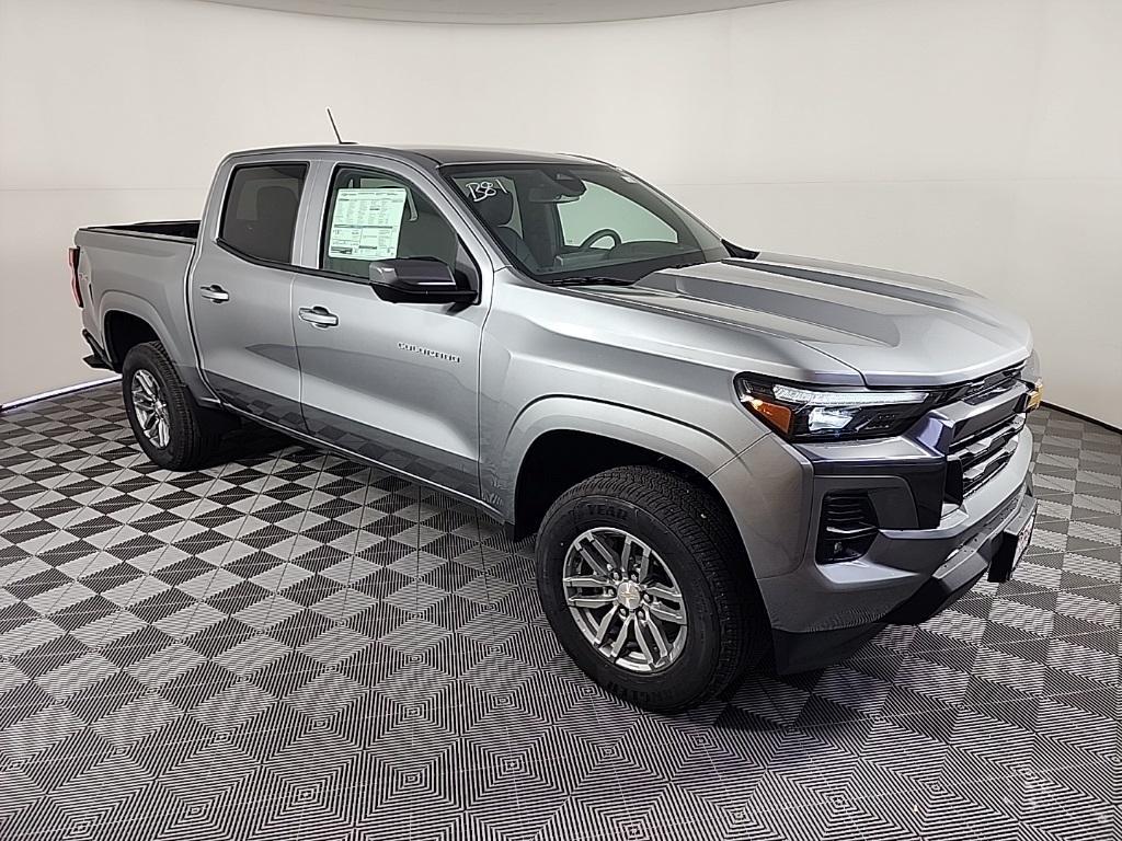 new 2025 Chevrolet Colorado car, priced at $43,218