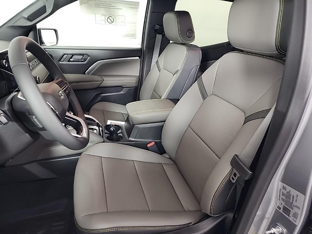 new 2025 Chevrolet Colorado car, priced at $52,338