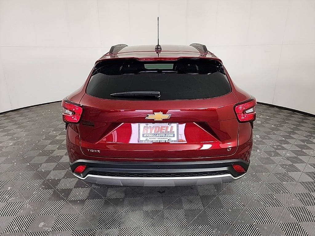 new 2025 Chevrolet Trax car, priced at $24,975