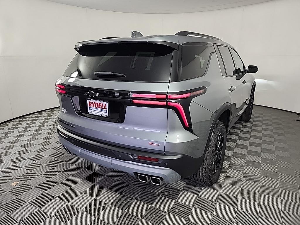 new 2026 Chevrolet Traverse car, priced at $50,990
