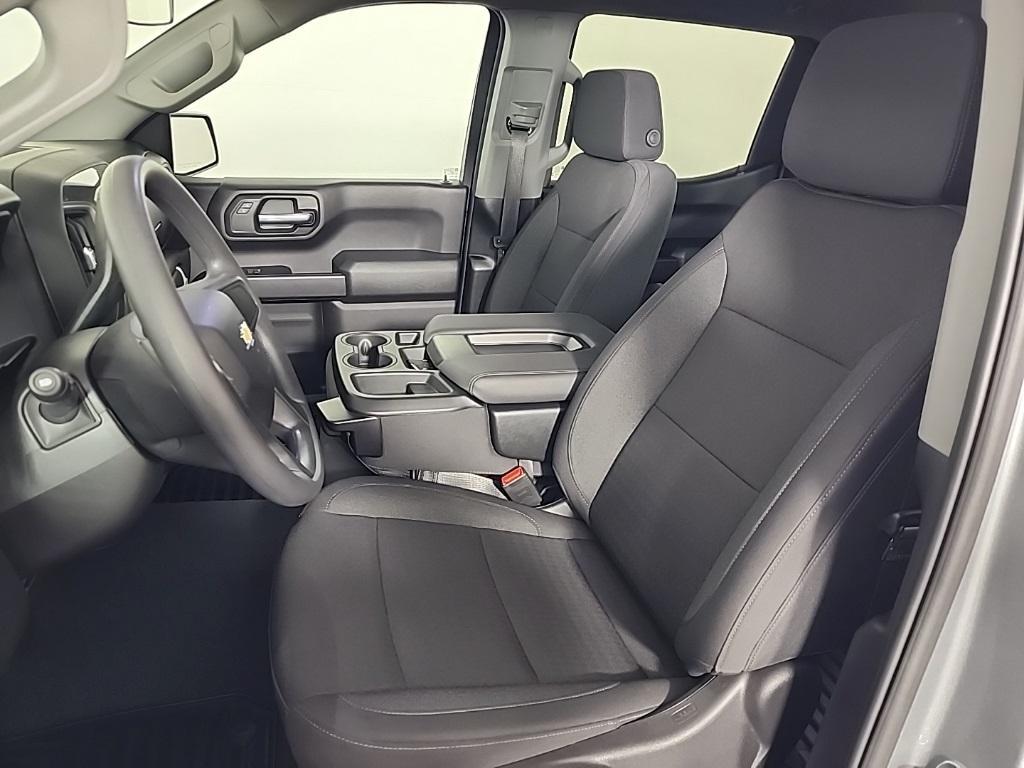 new 2025 Chevrolet Silverado 1500 car, priced at $42,999