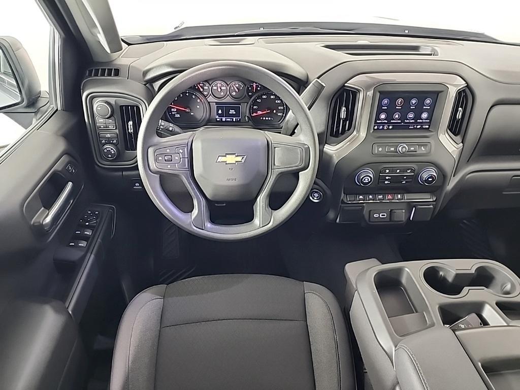new 2025 Chevrolet Silverado 1500 car, priced at $42,999