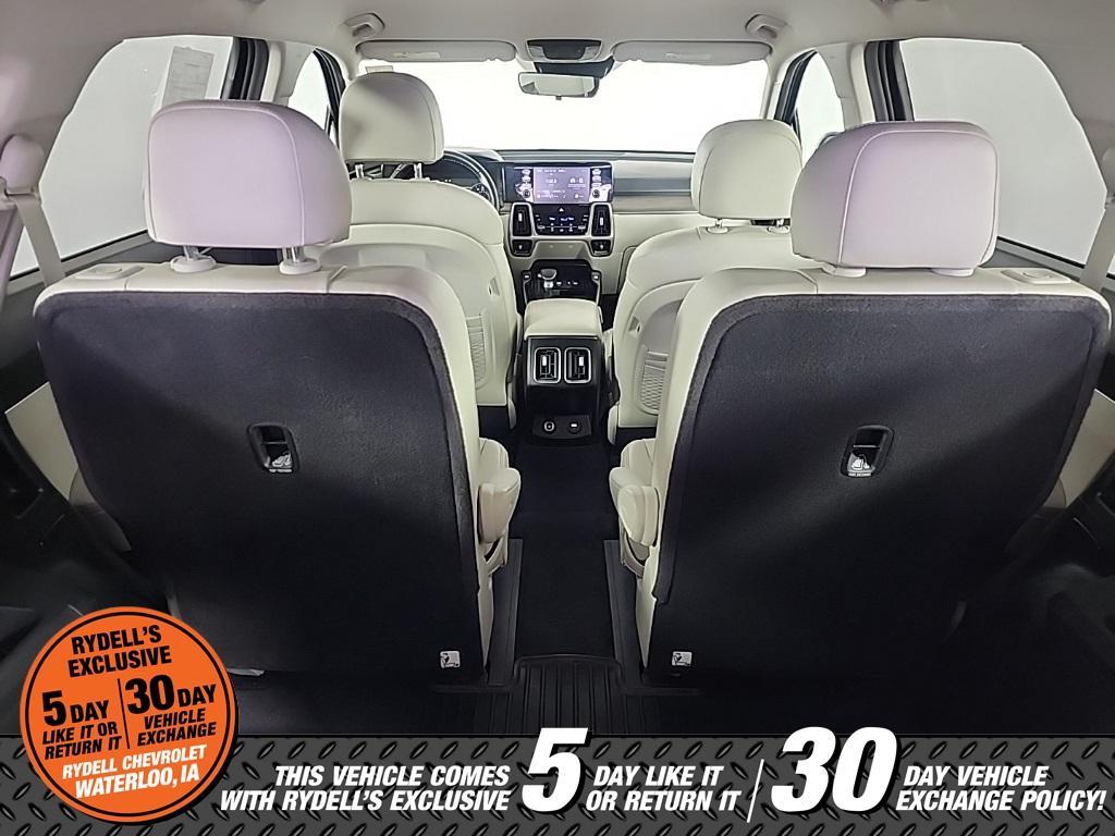 used 2021 Kia Sorento car, priced at $27,491