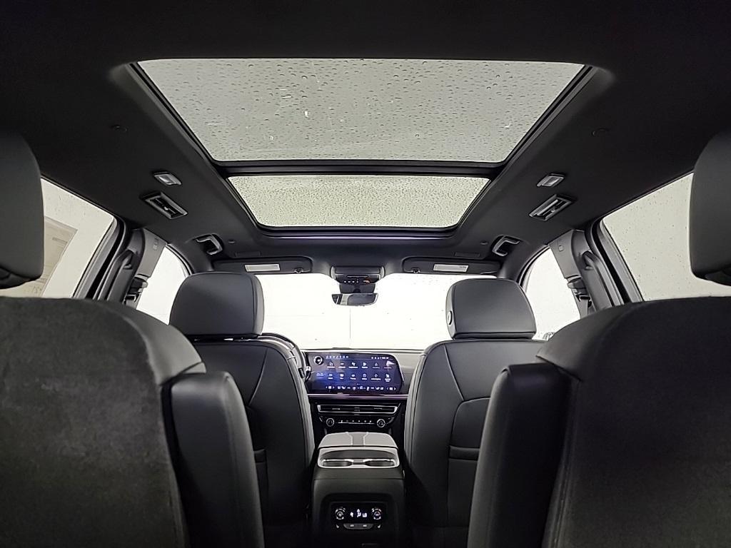new 2025 Chevrolet Traverse car, priced at $59,095
